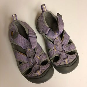 💜Keen hiking sandals💜